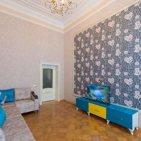 Stay Inn Lovely City Center Apartment Baku Exteriér fotografie